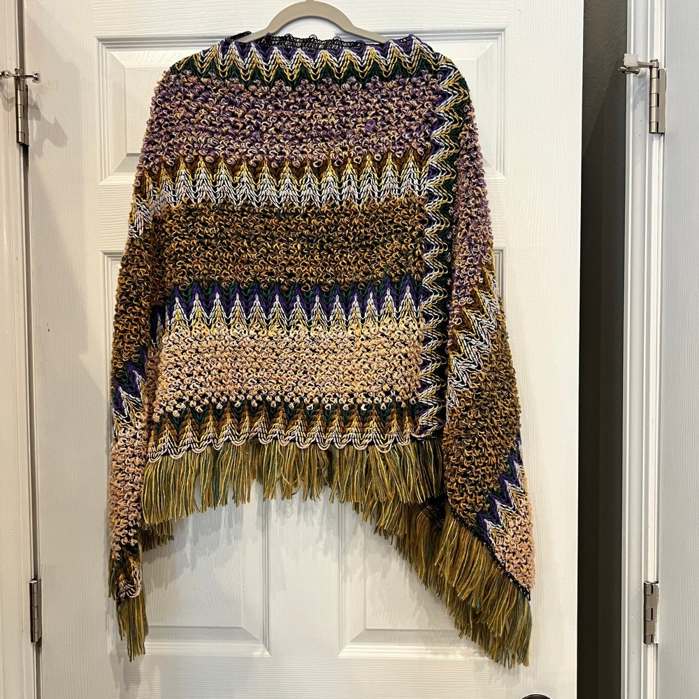 Unbranded Poncho Acrylic Hand Knit Chevron Boho Retro Zig Zag Fringe Wrap Hippie